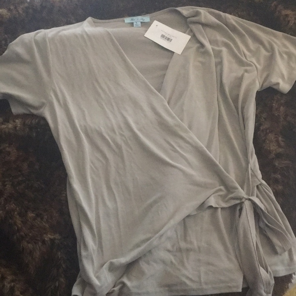 Back Forever Misty Taupe Top